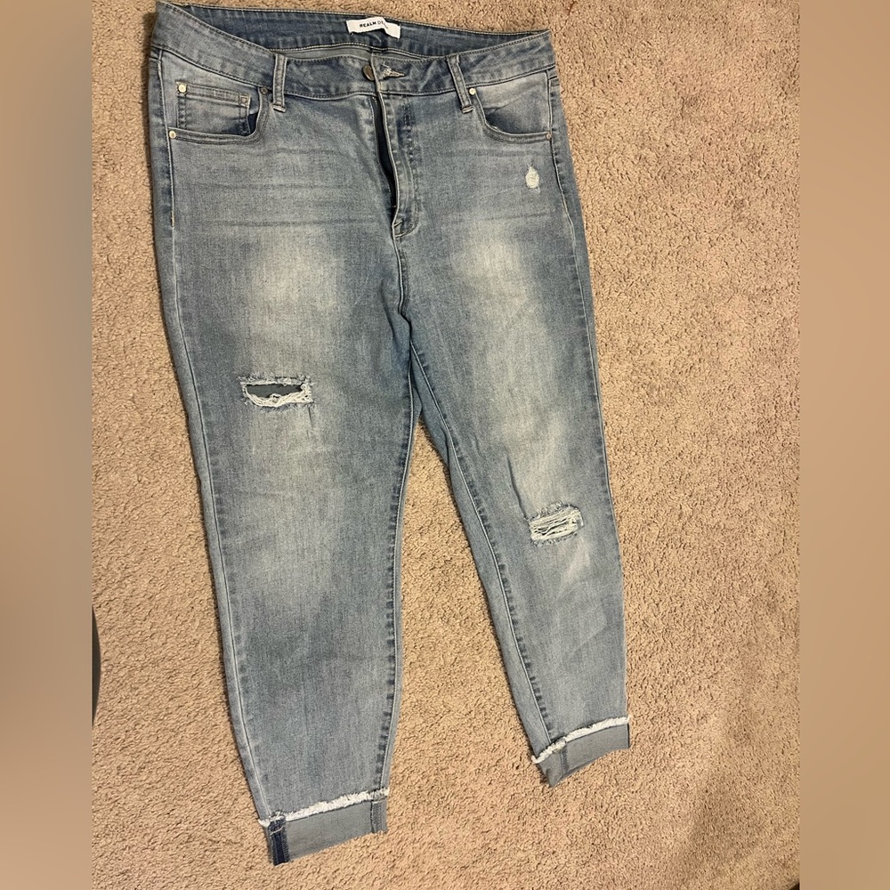 Size 33 Skinny Jean